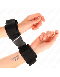 KINK - NYLON BIND-HANDFESSELN MIT KLETTVERSCHLUSS ROT-SCHWARZ MODELL 1 VERSTELLBAR 25-35 CM X 6 CM