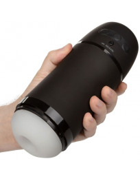 CALEXOTICS - VIBRIERENDER SAUGMASTURBATOR MIT OPTIMALER LEISTUNG